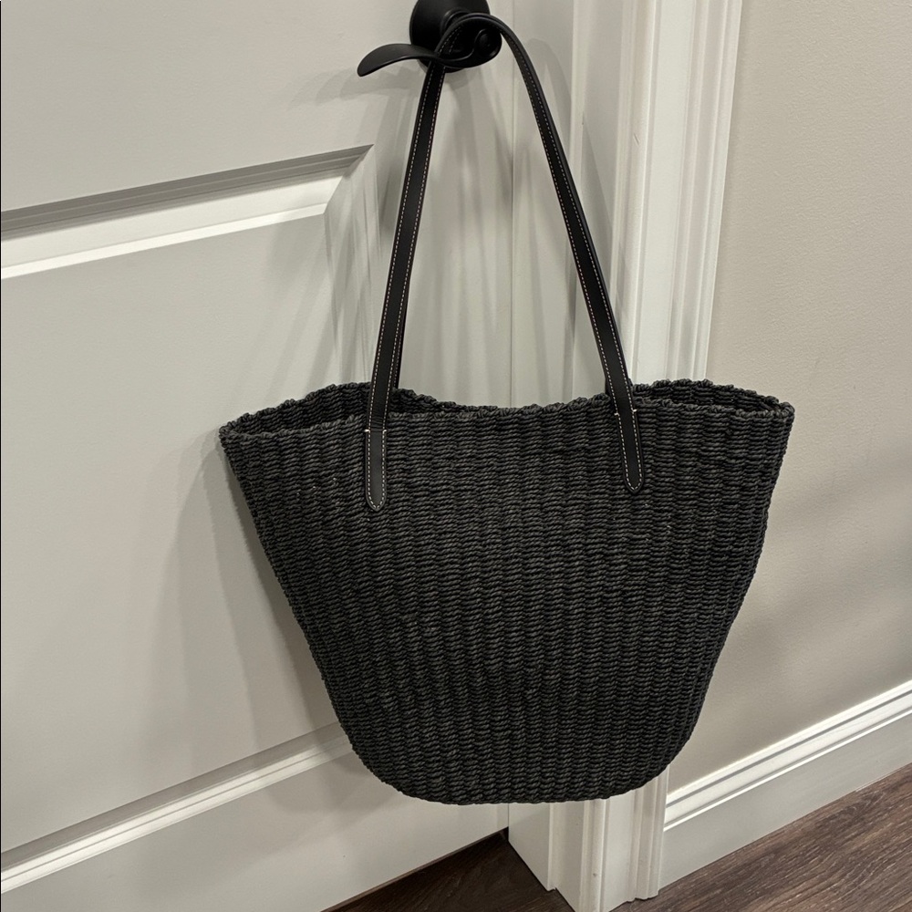 Coach Large Black woven Straw Tote - Picture 3 of 12